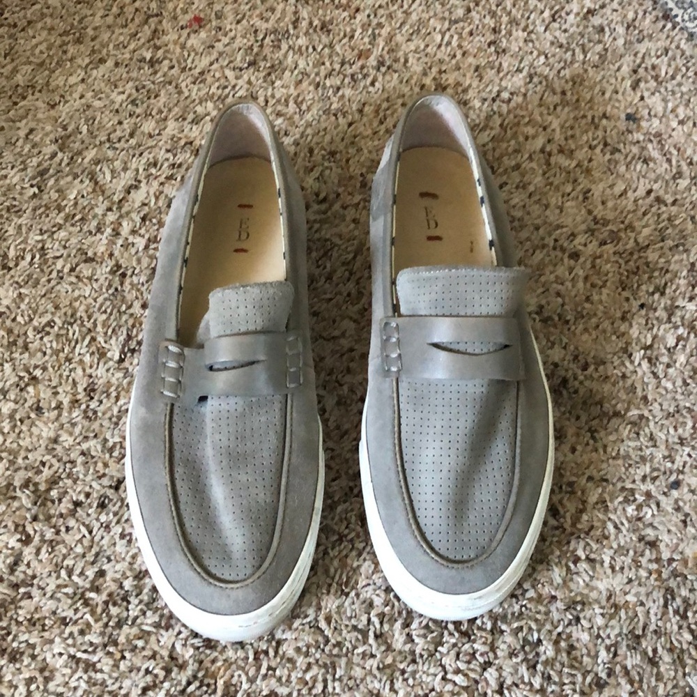 ED grey slip on sneakers